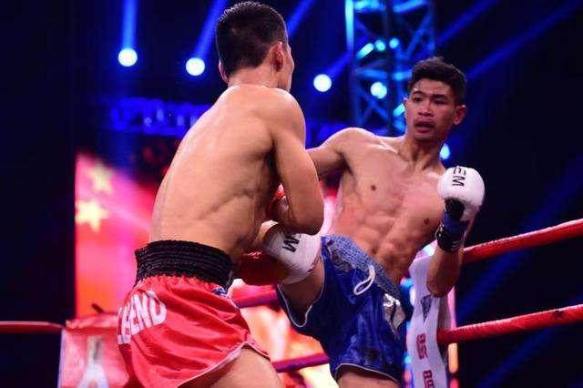 甲亢哥WWE首秀惊艳高飞，传奇高度认可！技惊四座！