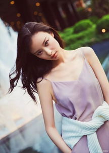 YasalCOS惊艳全场！白毛黑丝权威再现，视觉盛宴不容错过