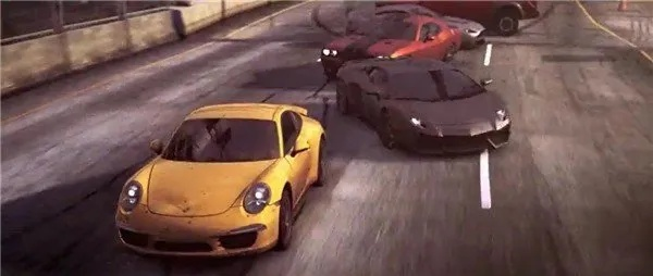 极品飞车最高通缉安卓版：亡命街头赛车，手机版狂飙！