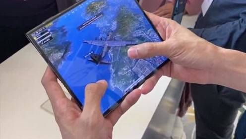 三星折叠新机引热议：华为之外，独特价值何在？