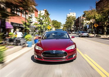 特斯拉车主导航流量真相：为何不买9.9元包？省心新选择！