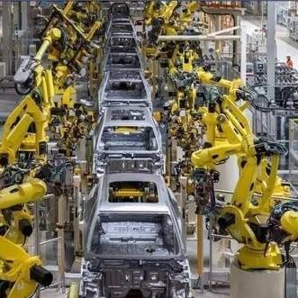 汽车行业成熟必经之路：小米吉利联手反内卷，共筑价值新生态