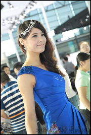 48岁日本模特写真爆红，网友热议：这身材是男是女？新视角揭秘！