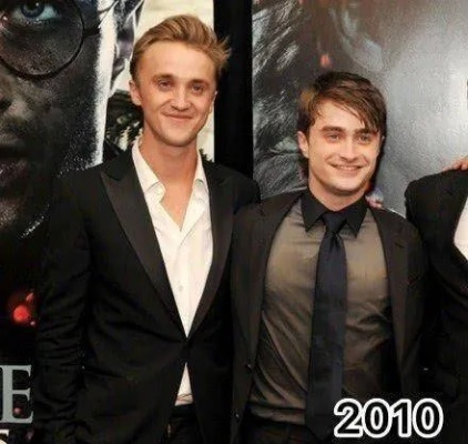 时光流转，哈利马尔福同框再现，揭秘青春岁月新篇章