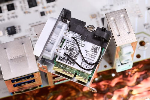 技嘉B860M AORUS ELITE WIFI6E主板：冰雕座驾性能解析与价值洞察