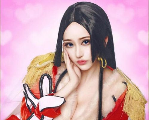 海贼王女帝cosplay到底难在哪？6个隐藏细节让你从像到活