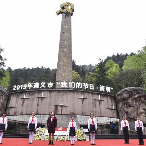 《怪兽清理模拟器》2026全新多人合作，共创清洁新纪元