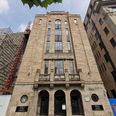 八艘飞船齐聚，国际空间站27年首现爆满盛况震撼开启