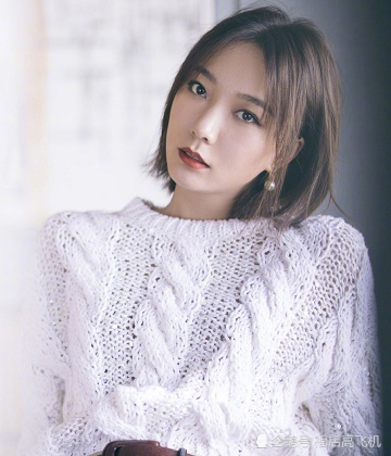 冯骥微博“断更”热议升级，王珞丹关注引猜疑：明星效应将至？