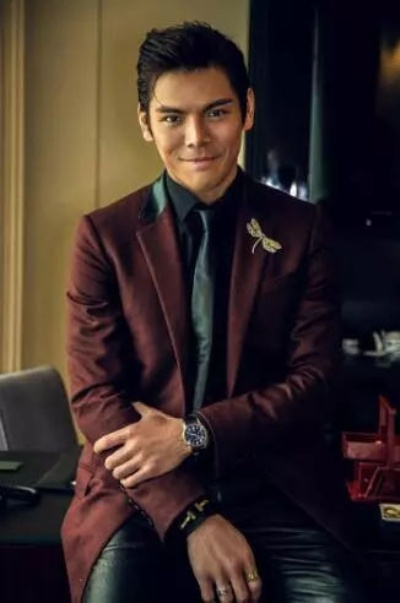 亿金砸向佐仍捧不红，揭秘演艺圈罕见现象