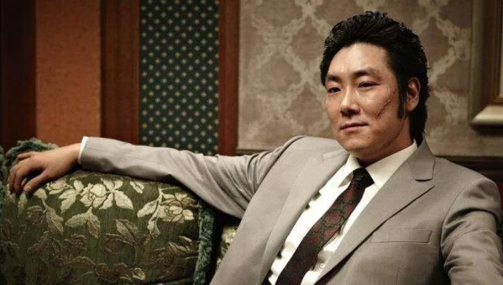 赵震雄出道真相：少年犯身份与父亲艺名渊源揭秘