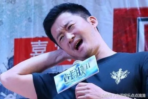 吴京为什么一个人跑路演？玩家看懂的孤狼式坚守，藏着最戳人的游戏式浪漫