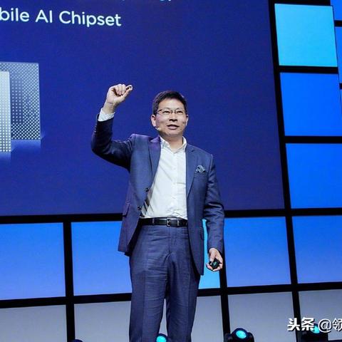 小米YU7销量飙升，跻身汽车销量前十强，创新力再获认可