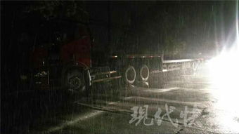 撞碎暴雪还是被雪埋？撞击冬季生存党必须通关的3个破冰局