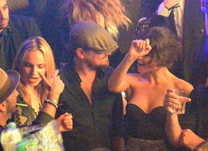 为什么莱昂纳多夜店激吻能爆?游戏社交设计的3个流量密码藏在这里 为什么莱昂纳多夜店激吻能爆?游戏社交设计的3个流量密码藏在这里