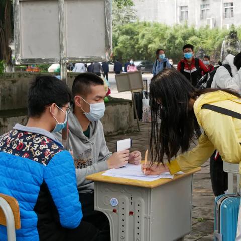 《鸣潮》3.0返校日：揭秘新篇章，潮起未来征途