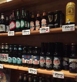 四男豪饮120瓶啤酒，店主惊呼：竟如此轻松离场！