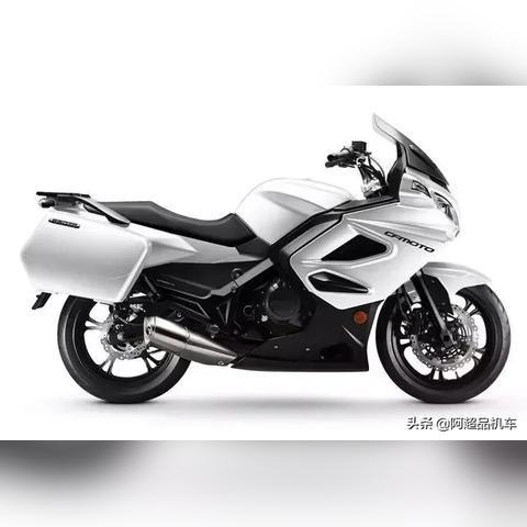 游戏里的美女骑手为什么总让玩家忍不住氪?从3个实战细节拆解隐藏的吸引力密码 游戏里的美女骑手为什么总让玩家忍不住氪?从3个实战细节拆解隐藏的吸引力密码