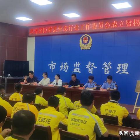 游戏里的美女骑手为什么总让玩家忍不住氪?从3个实战细节拆解隐藏的吸引力密码 游戏里的美女骑手为什么总让玩家忍不住氪?从3个实战细节拆解隐藏的吸引力密码