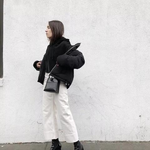 哈尔滨机场羽绒服租赁，洗护两次后不再出租保障！