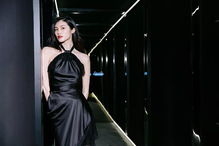 黑皮贵妇荷莉亮相，《噬血代码2》预告揭示新势力