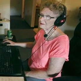 互动影游《美女拍摄中》Steam首发，体验网红博主幕后60元独家揭秘