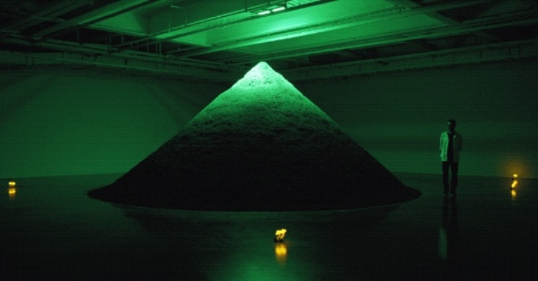 震撼改绘！揭秘财阀眼中的顶级动态图艺术盛宴