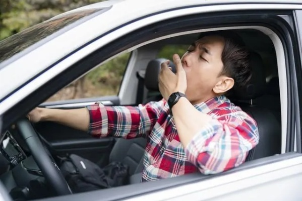 车上刷手机无压力！谷歌新功能助晕车党轻松出行