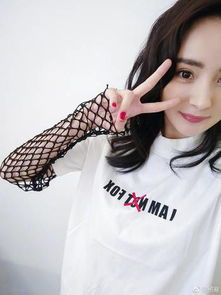 迪丽热巴给杨幂庆生藏了多少游戏圈的「默契暗号」玩家秒懂的细节全扒了