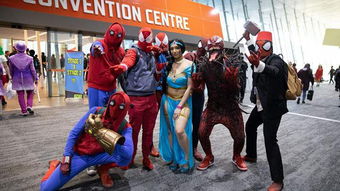 网红不畏严寒揭秘：漫展还是那啥展？新潮流来袭