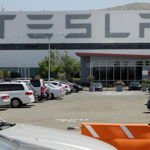 特斯拉加州停售30天，辅助误导真相曝光，安全价值再受质疑