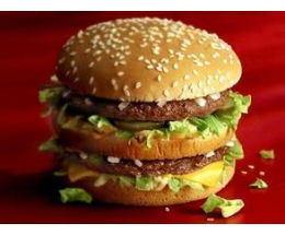 全球“穷鬼”怒了!麦当劳汉堡缩水诉讼战引发全民热议 全球“穷鬼”怒了!麦当劳汉堡缩水诉讼战引发全民热议