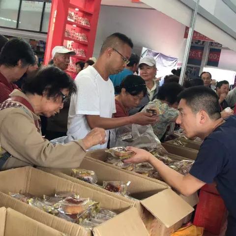 台湾百大美女如何成为游戏圈隐藏BOSS？玩家必看的人设破壁密码