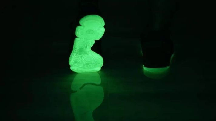 夜光套到底藏着多少暗线？我用3个月实测揭开它的隐藏机制与实战天花板