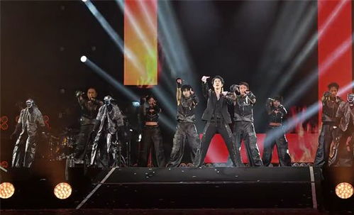 宇树机器人惊艳助阵，王力宏演唱会马斯克慕了：科技盛宴令人难忘