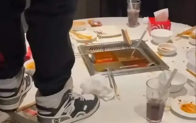 海底捞悲剧赔偿220万，家长痛心揭露惊人内幕震撼人心