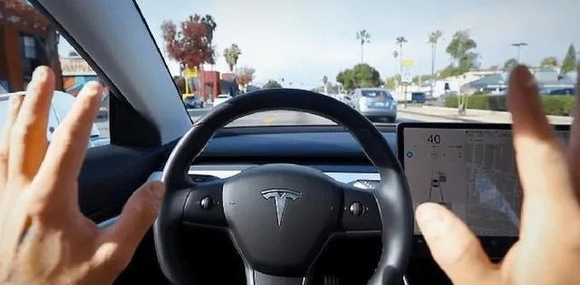 L3自动驾驶号牌首发，一键启动无需手扶方向盘，引领智能出行新纪元