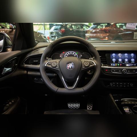 疯狂赛车游戏下载（疯狂赛车游戏下载等你来战）