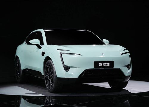 阿维塔12创纪录:16月南极征途,新能源轿车领航先锋 阿维塔12创纪录:16月南极征途,新能源轿车领航先锋