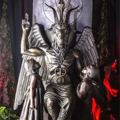 《羊蹄山之魂》女主角笃雕像惊艳亮相，还原度爆表抢购热潮即将掀起！