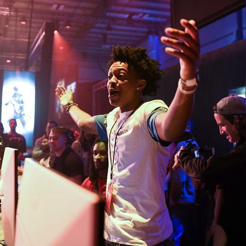 使命召唤,黑色行动2为什么能统治十年?老玩家用1000小时实战拆解它的不败密码 使命召唤,黑色行动2为什么能统治十年?老玩家用1000小时实战拆解它的不败密码