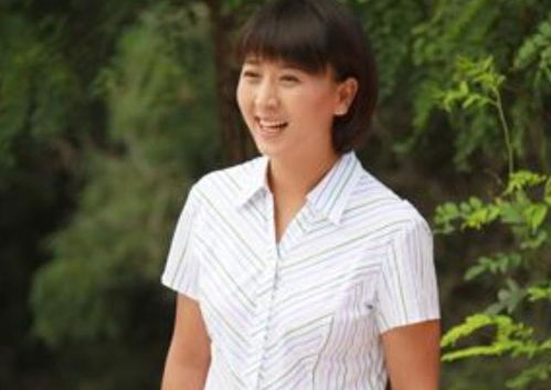 闫学晶痛诉家计：儿子儿媳年入不足40万，生活压力山大