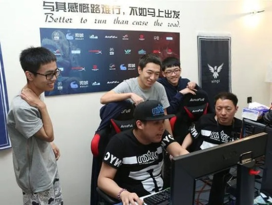 最强战队凭什么碾压全局？职业选手拆解3个藏在细节里的制胜密码