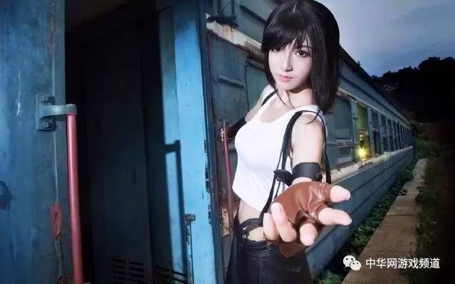 林俊杰女友21岁颜值爆表，COS蒂法魅力升级！