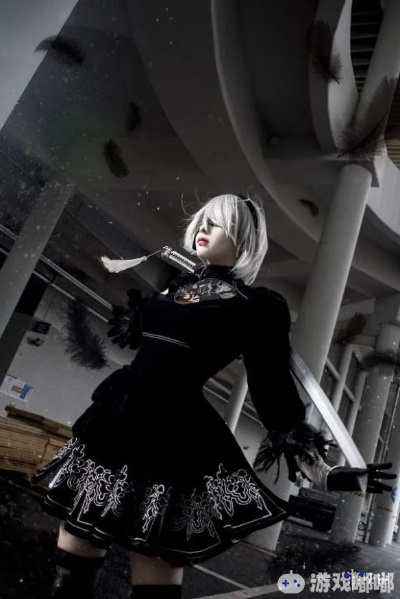 2B小姐姐为何能成为玩家心中的「永恒白月光」从NieR到文化符号的3重破圈密码