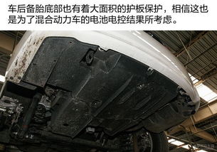 宝马i3行驶惊现底盘火情，车主警示：油刹双踩隐患大！