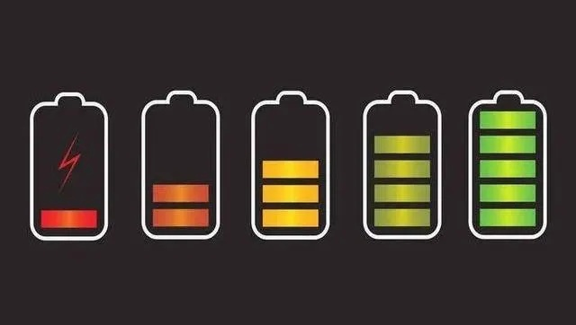 长期充电至满电伤电池，夜间充电需谨慎，延长电池寿命新策略