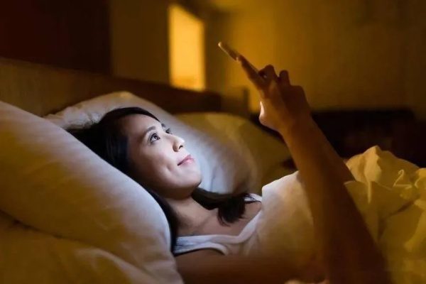 凌晨2点的游戏夜勤藏着什么？老玩家熬30天摸透的3个时间密码，收益直接翻番