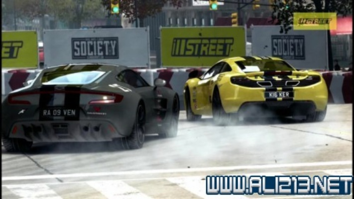 超级房车赛刷圈总翻车？职业玩家藏了3年的调校密技，现在说破！