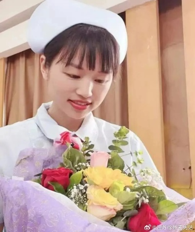 “纪录新低！‘最快女护士’新年首跑夺冠，奖金1.5万彰显实力”